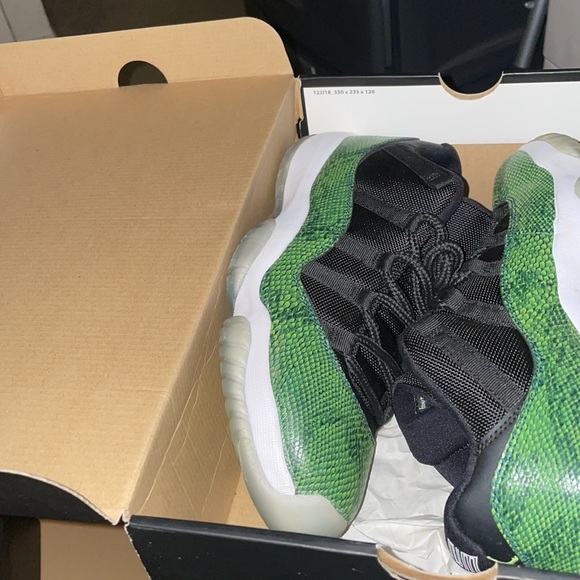 Air jordan 11 low nightshade VNDS
